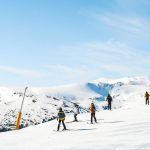 cours de ski dans la station Méribel